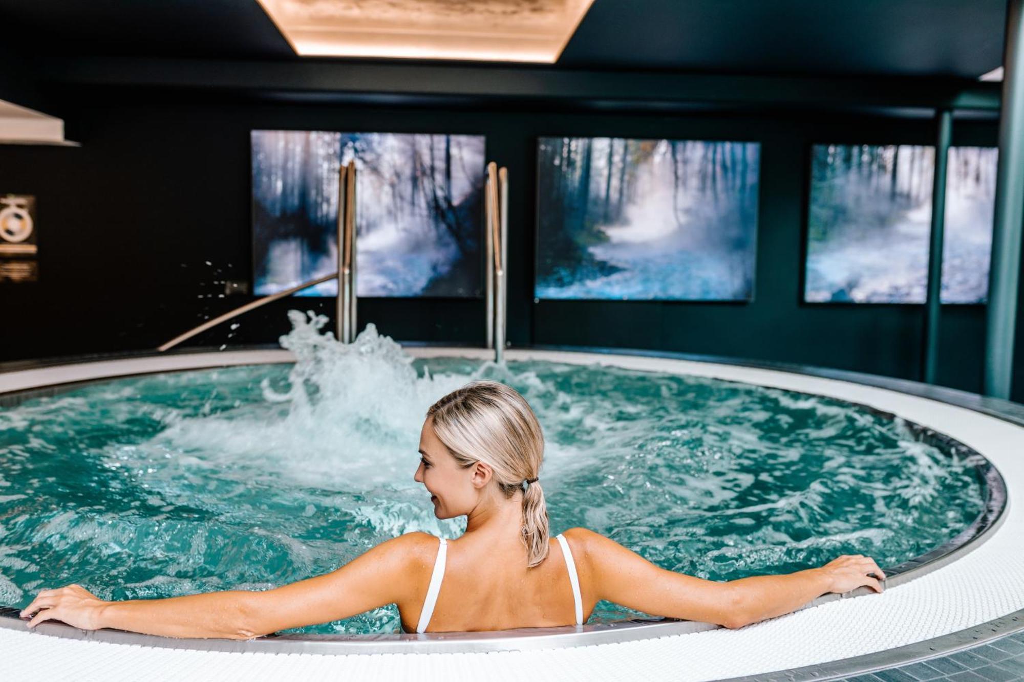 Hotel Warmbaderhof 빌라흐 외부 사진