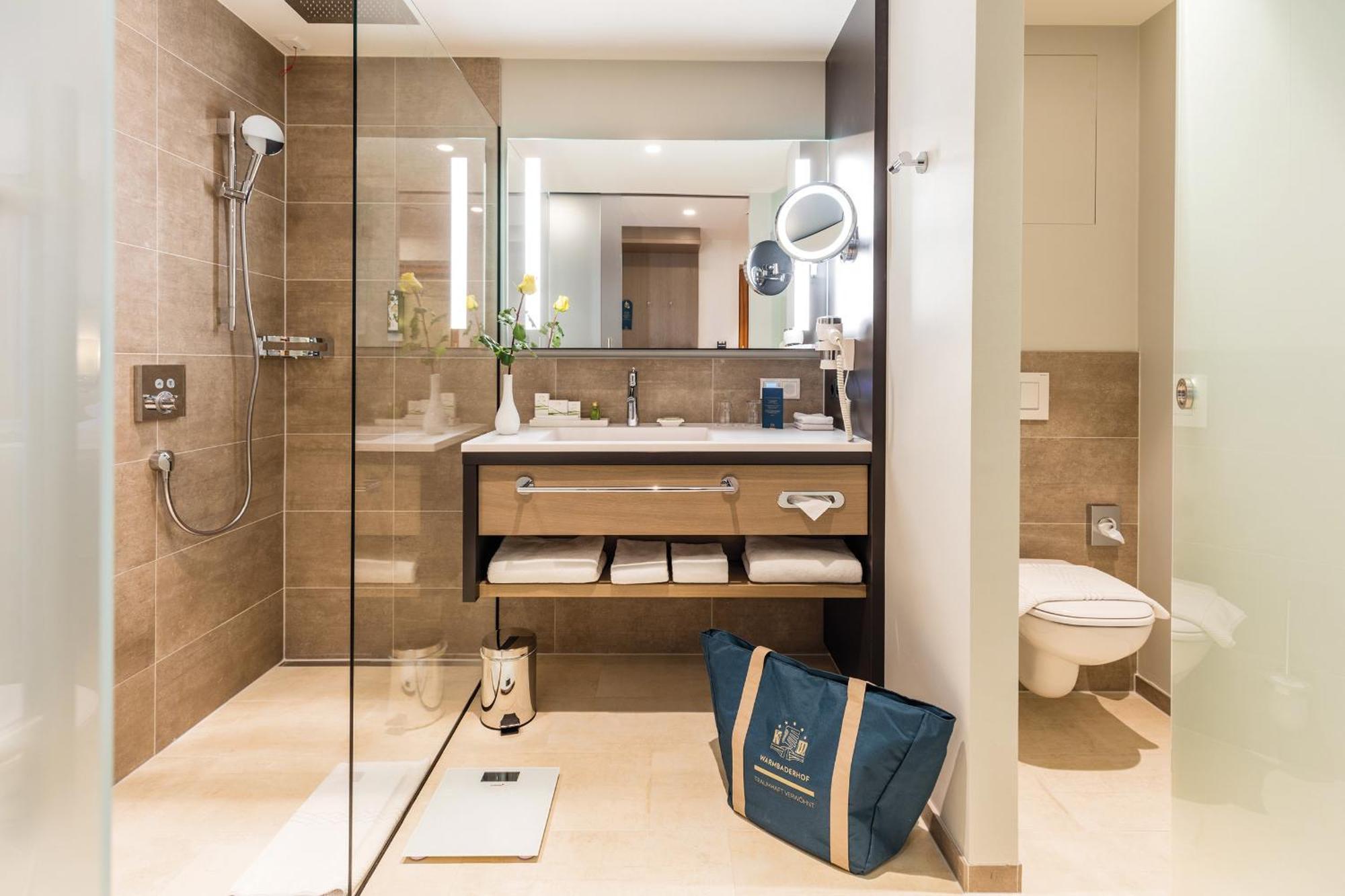Hotel Warmbaderhof 빌라흐 외부 사진