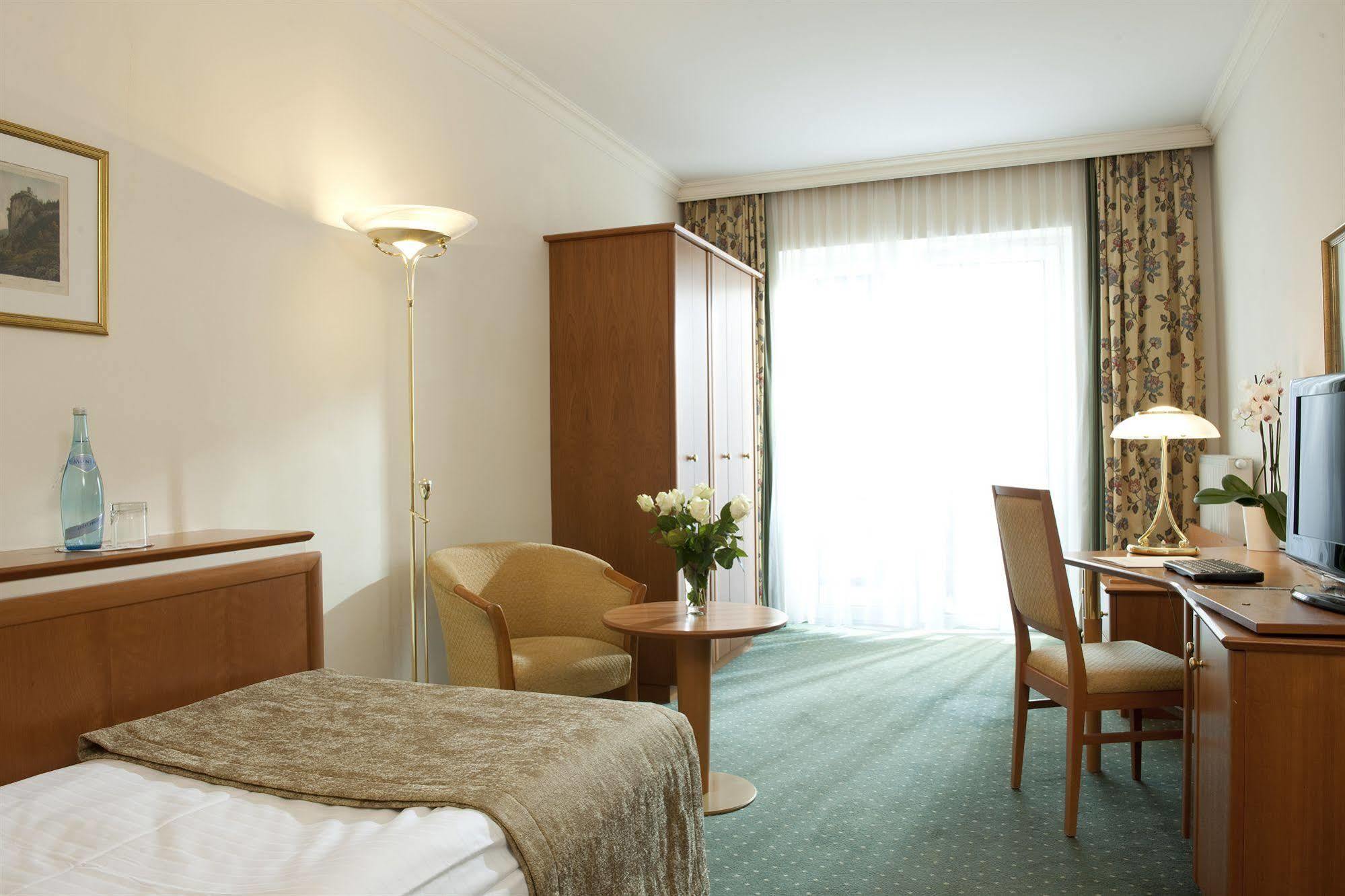 Hotel Warmbaderhof 빌라흐 외부 사진